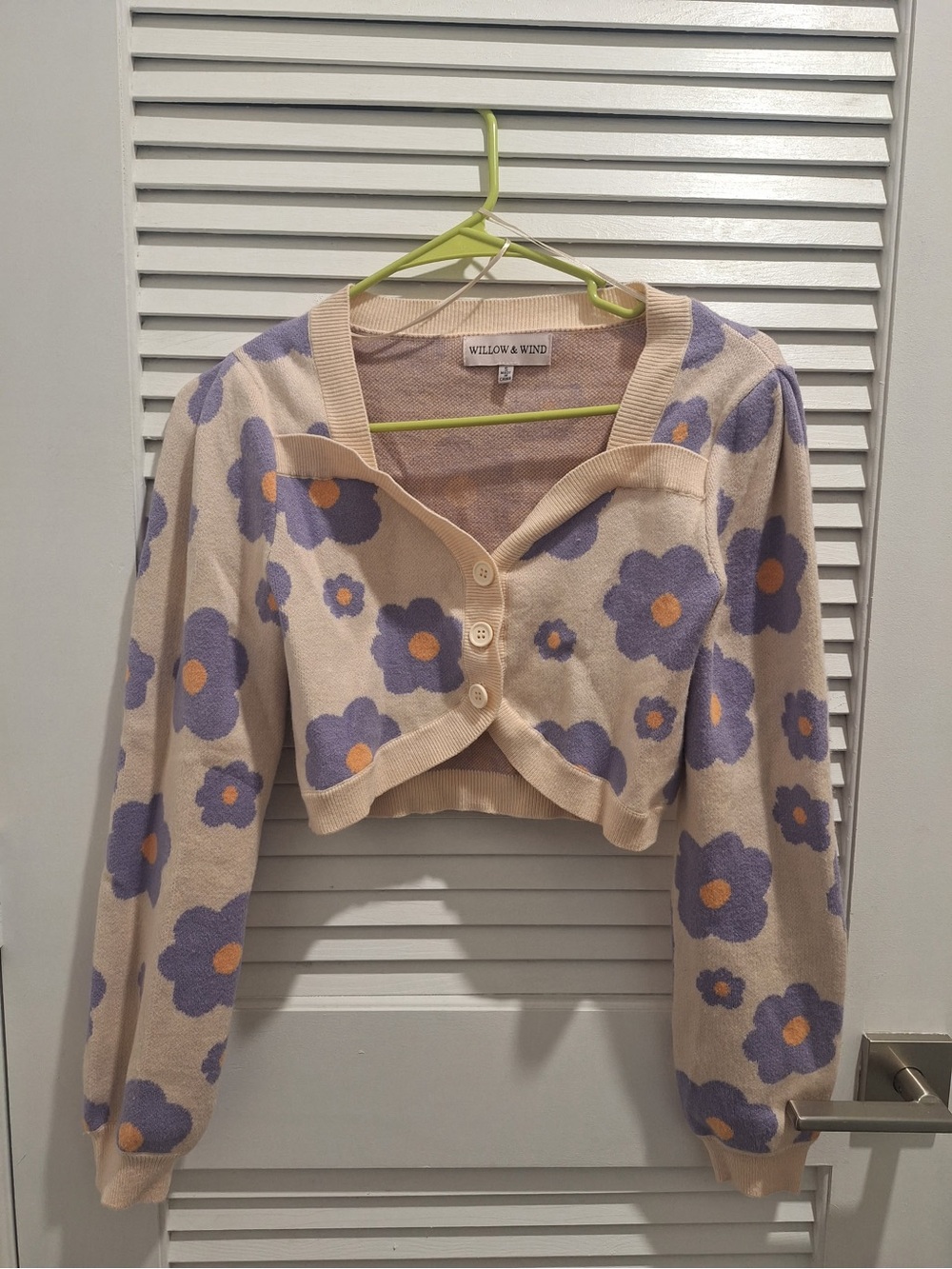 Willow & Wind Cream Cropped Cardigan with Lavender Floral Print